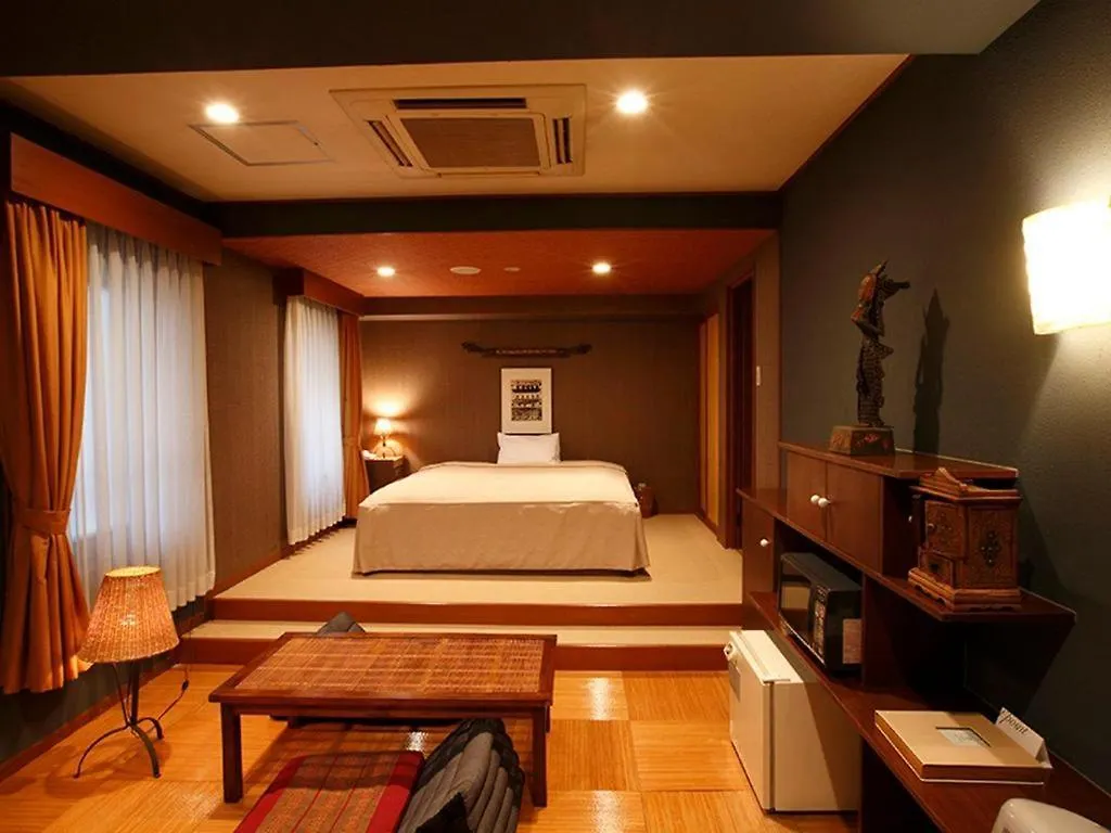 Hotel T Point Osaka Japón